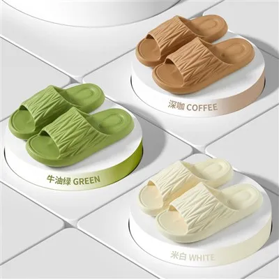 Мога ли да нося сандали на работа?